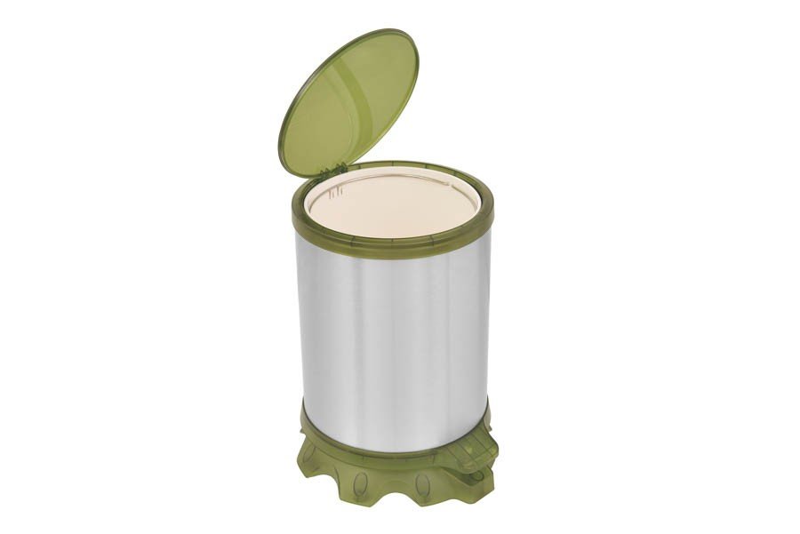 Lixeira Inox Sofie Corpo Inox Acabamento Scotch Brite Detalhes em Plástico Verde Pedal 5L