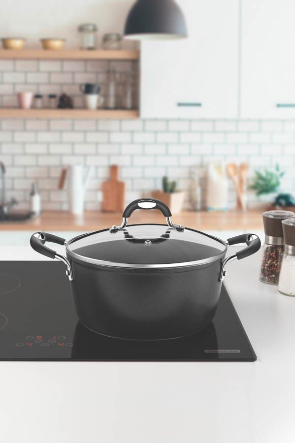 Caçarola Mônaco Induction Alumínio Revestimento Antiaderente Starflon Preto 28 cm 6,4 L
