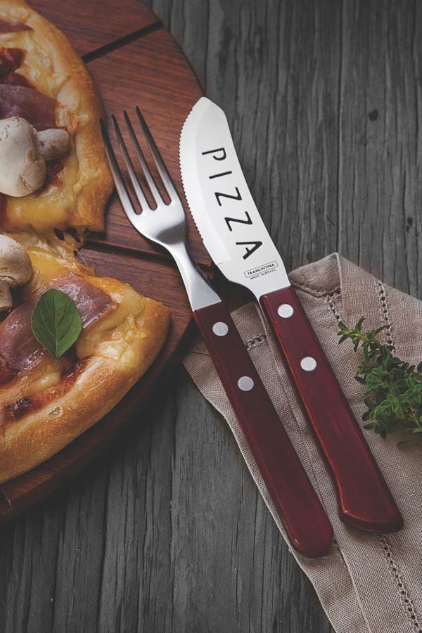 Conjunto de Facas Pizza Aço Inox Cabo Vermelho Polywood com Estojo de Madeira 4 Peças