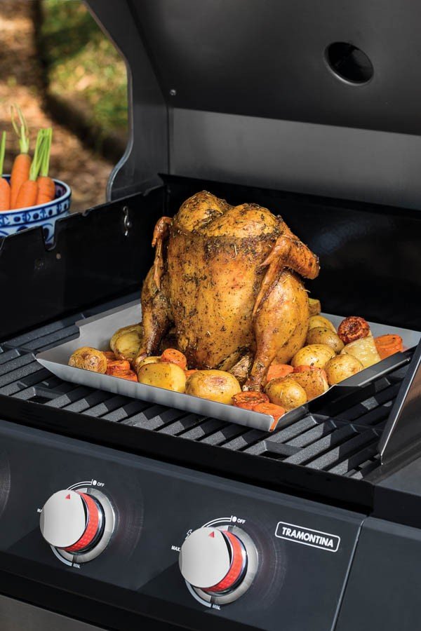 Grelha Cosmos para Frango em Aço Inox com Recipiente para Temperos 38 x 32 cm