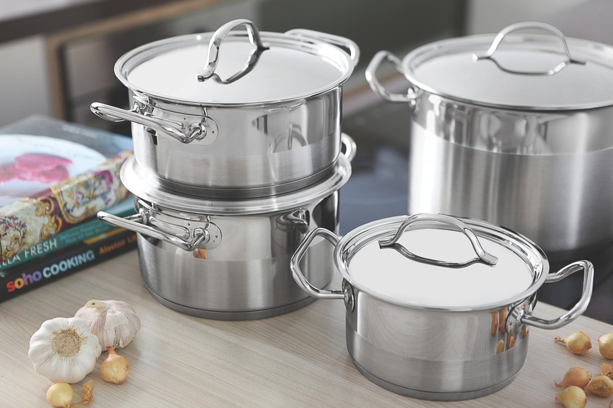 Caçarola Professional Rasa Aço Inox Fundo Triplo Tampa Plana Detalhe Satinado 16cm 1,4L