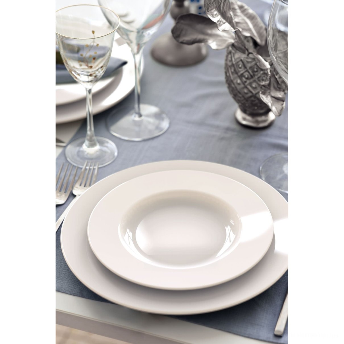 Prato Raso Elena em Porcelana 28 cm